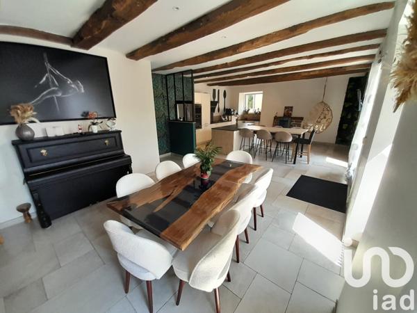 Maison à vendre 8 pièces 230 m² Lanvallay