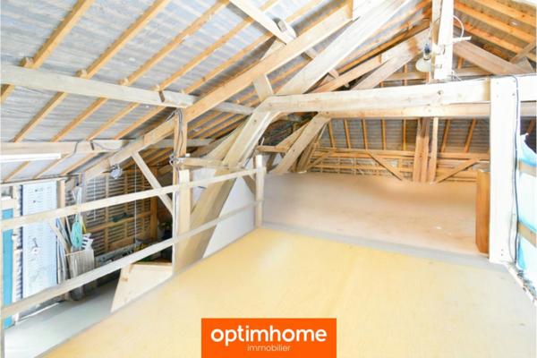 BELLE MAISON EN PIERRE – 165 m² HABITABLES – TERRAIN DE 1 700 m² – NOMBREUSES DÉPENDANCES