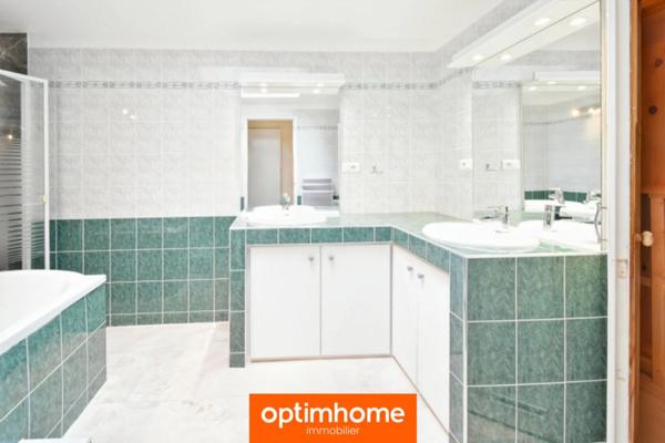 BELLE MAISON EN PIERRE – 165 m² HABITABLES – TERRAIN DE 1 700 m² – NOMBREUSES DÉPENDANCES