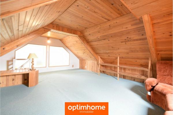BELLE MAISON EN PIERRE – 165 m² HABITABLES – TERRAIN DE 1 700 m² – NOMBREUSES DÉPENDANCES