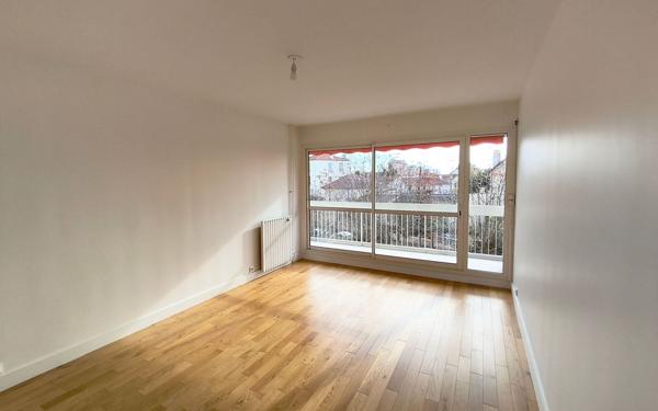 Appartement à vendre    4 pièces • 78,38 m2 Joinville-le-Pont