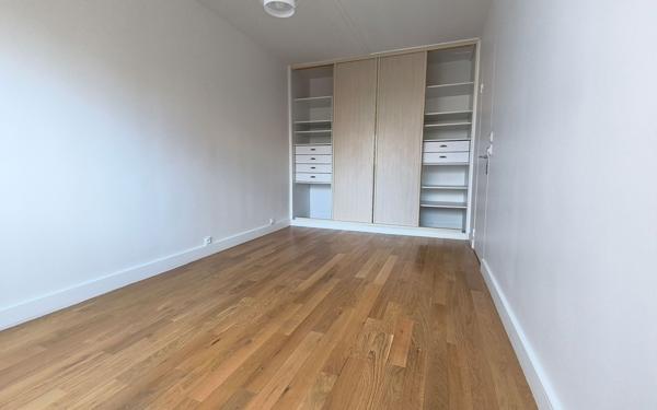 Appartement à vendre    4 pièces • 78,38 m2 Joinville-le-Pont