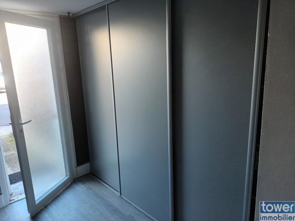 Maison
                                                                                                                                                                                                                                                                                                                        3 pièce(s)                                                                                                                                                                                                          2 chambre(s)                                                                                                                                                                                                          67.9  m²