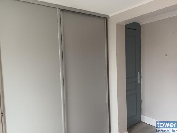 Maison
                                                                                                                                                                                                                                                                                                                        3 pièce(s)                                                                                                                                                                                                          2 chambre(s)                                                                                                                                                                                                          67.9  m²
