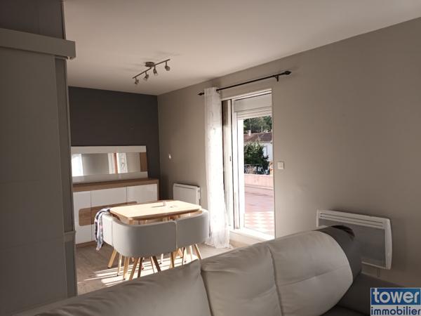 Maison
                                                                                                                                                                                                                                                                                                                        3 pièce(s)                                                                                                                                                                                                          2 chambre(s)                                                                                                                                                                                                          67.9  m²