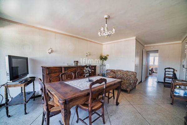 Appartement T3 et beau balcon - 13014