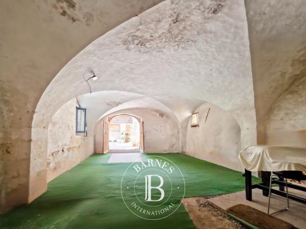 Vic-le-Comte, Maison 5 Chambres -  180 m² à vendre