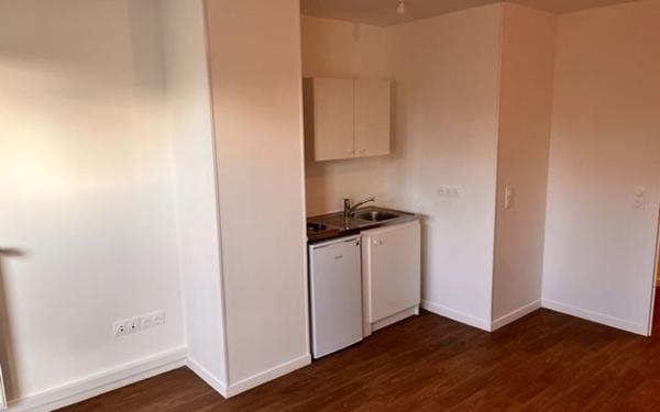 Appartement à louer    1 pièce •  Rosny-sous-Bois