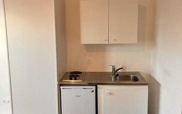 Appartement à louer    1 pièce •  Rosny-sous-Bois