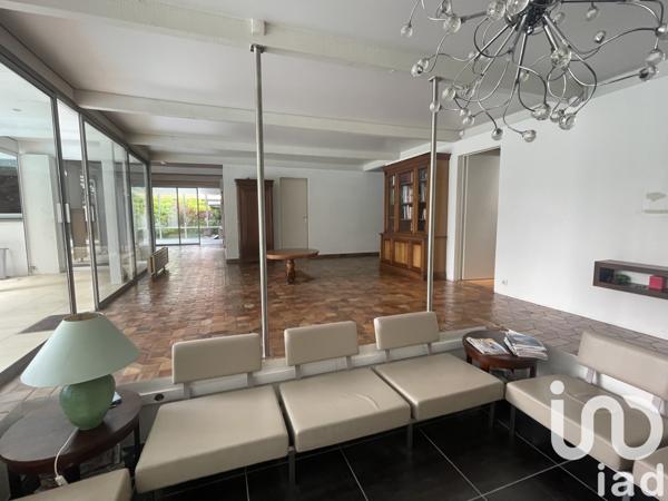 Maison à vendre 8 pièces 252 m² Saint-Jean-d'Illac