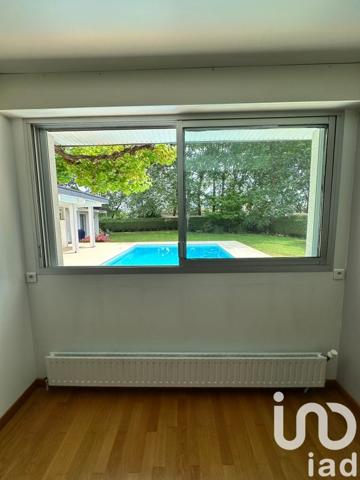 Maison à vendre 8 pièces 252 m² Saint-Jean-d'Illac