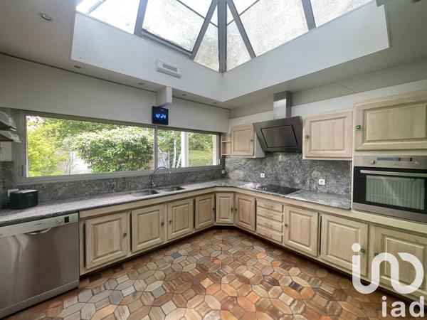 Maison à vendre 8 pièces 252 m² Saint-Jean-d'Illac