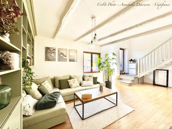RIOM - EXCLUSIVITÉ – Maison de ville de caractère P6 entièrement rénovée avec jardin, abri et cave