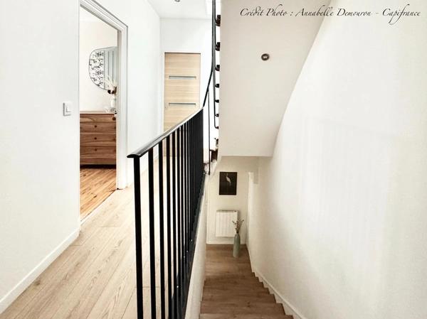 RIOM - EXCLUSIVITÉ – Maison de ville de caractère P6 entièrement rénovée avec jardin, abri et cave