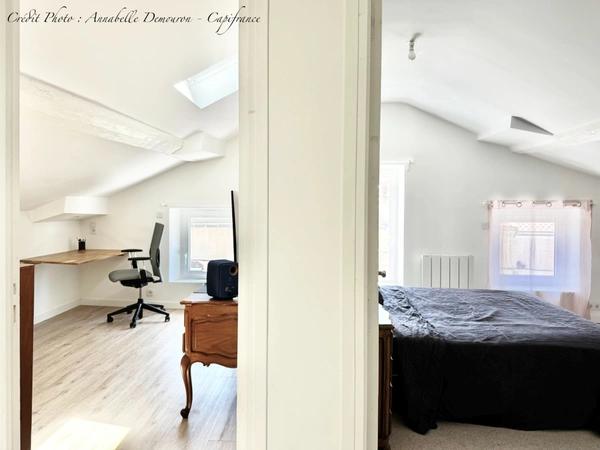 RIOM - EXCLUSIVITÉ – Maison de ville de caractère P6 entièrement rénovée avec jardin, abri et cave