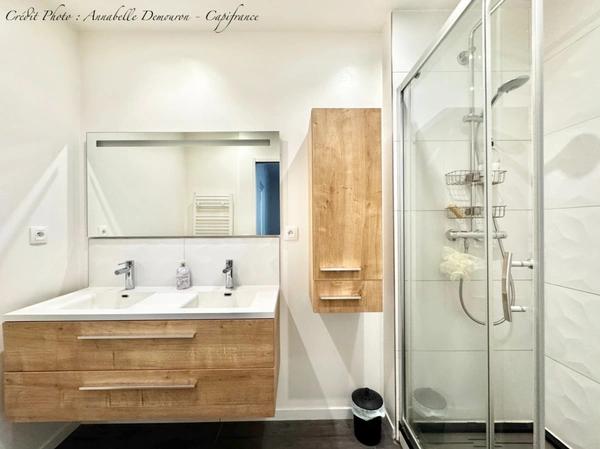 RIOM - EXCLUSIVITÉ – Maison de ville de caractère P6 entièrement rénovée avec jardin, abri et cave