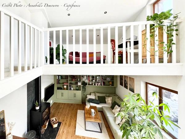 RIOM - EXCLUSIVITÉ – Maison de ville de caractère P6 entièrement rénovée avec jardin, abri et cave
