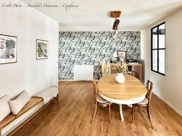 RIOM - EXCLUSIVITÉ – Maison de ville de caractère P6 entièrement rénovée avec jardin, abri et cave