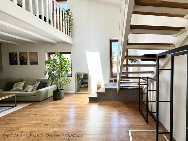 RIOM - EXCLUSIVITÉ – Maison de ville de caractère P6 entièrement rénovée avec jardin, abri et cave