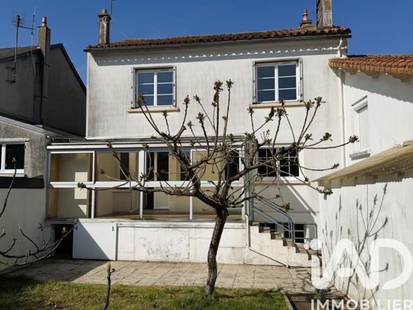 Maison à vendre 5 pièces 82 m² Parthenay
