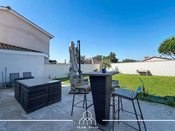 Maison
         4 pièces
        - 105 m² Exclusivité 369 900 € *