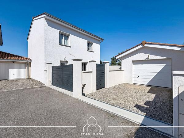 Maison
         4 pièces
        - 105 m² Exclusivité 369 900 € *