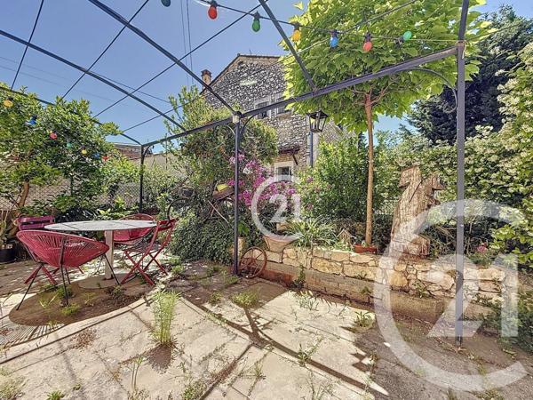 Maison à vendre  6 pièces - 128,60 m2 CHATEAURENARD - 13