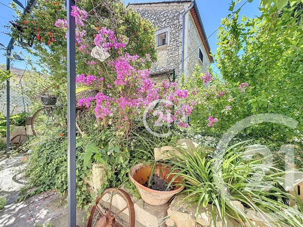 Maison à vendre  6 pièces - 128,60 m2 CHATEAURENARD - 13