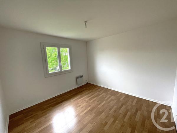 Maison à vendre  5 pièces - 96 m 2   BRUGES  - 33