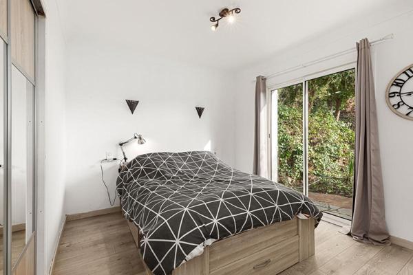 Charmante maison Bagnols En Foret avec une superbe vue