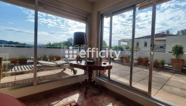 Appartement 4 pièces - 98 m² Bien prestige