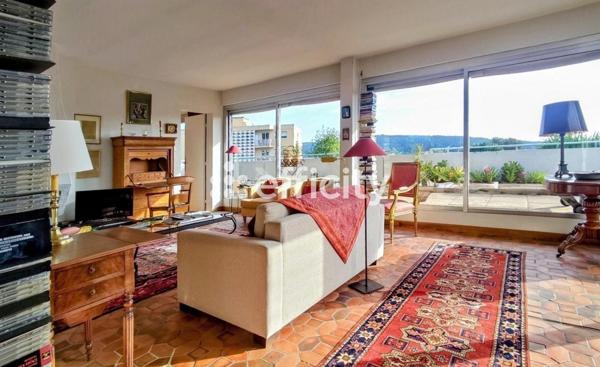 Appartement 4 pièces - 98 m² Bien prestige
