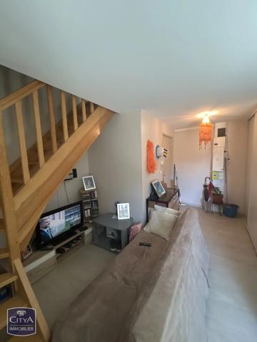 Immeuble à vendre 140m² Saint-Maixent-l'École (79400)