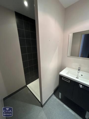 Immeuble à vendre 140m² Saint-Maixent-l'École (79400)