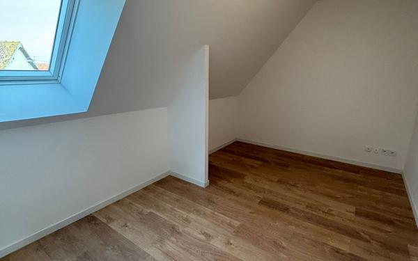 Maison à louer    3 pièces • 76,71 m2 Rocquancourt