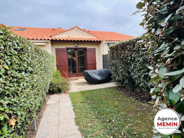 Brem-sur-Mer (85470) Maison dans résidence avec piscine