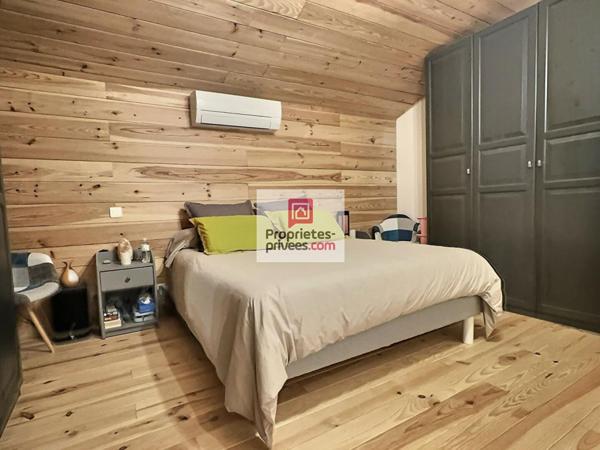 DEPT 33  Le Pian Médoc- MAISON 250 m2 sur terrain de 1200 m2 avec piscine hors sol