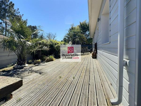 DEPT 33  Le Pian Médoc- MAISON 250 m2 sur terrain de 1200 m2 avec piscine hors sol