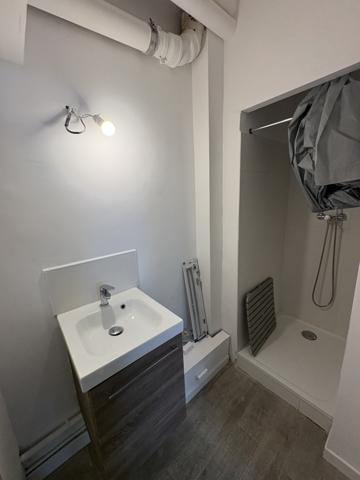 Marseille (13005) Local commercial - 340m2 - 6 Stationnements - Marseille 5ème - TIMONE