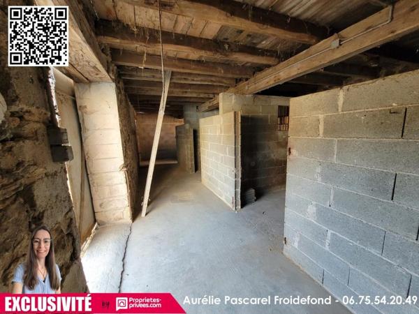 * EXCLUSIVITE * ARNAC - POMPADOUR (19230) : Grange en pierre à rénover en Maison - ENV. 140m² - terrain de 388m2 - 49 990