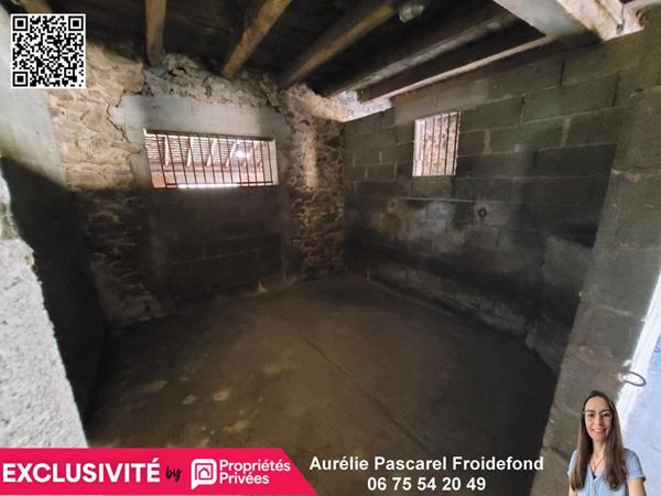 * EXCLUSIVITE * ARNAC - POMPADOUR (19230) : Grange en pierre à rénover en Maison - ENV. 140m² - terrain de 388m2 - 49 990