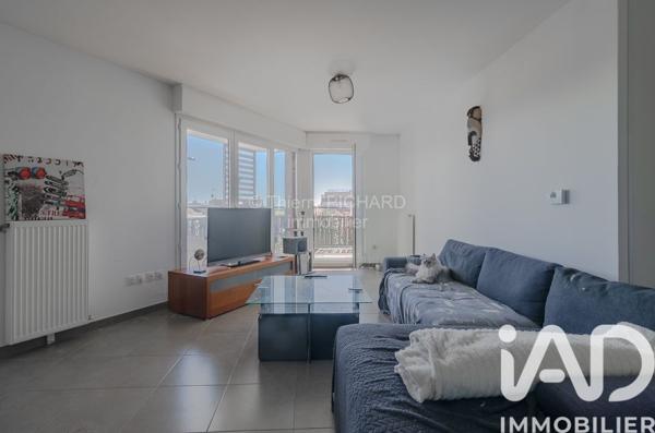 Appartement à vendre 3 pièces 65,2 m² Romainville