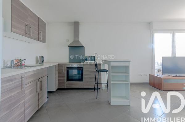 Appartement à vendre 3 pièces 65,2 m² Romainville