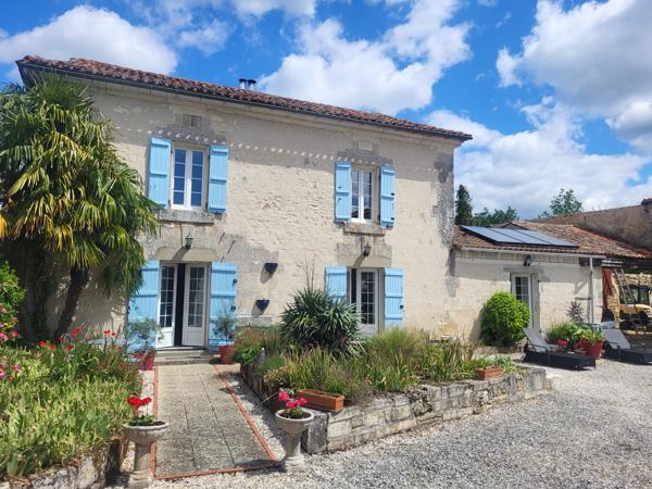 Maison à vendre à La Tour-Blanche-Cercles (24320) - Dordogne
