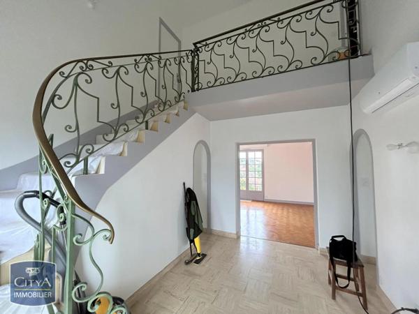 Maison à louer 4 pièces 115.99m²