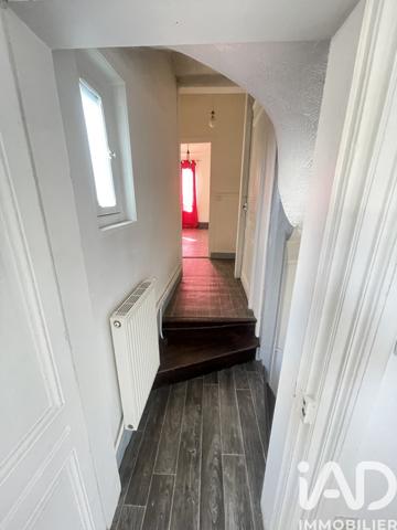 Immeuble à vendre 101 m² Sens