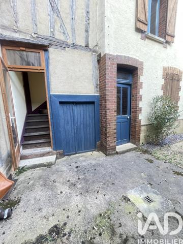 Immeuble à vendre 101 m² Sens