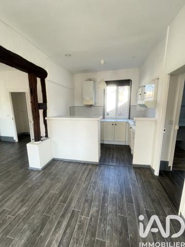 Immeuble à vendre 101 m² Sens