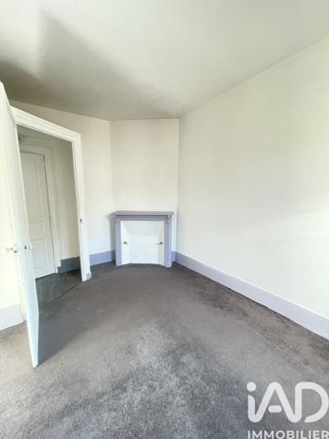 Immeuble à vendre 101 m² Sens