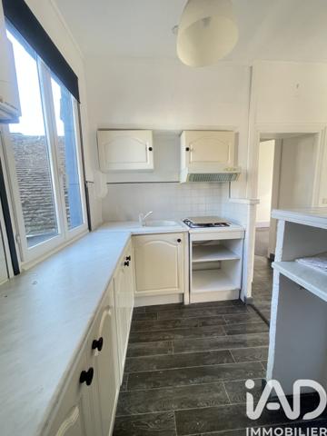 Immeuble à vendre 101 m² Sens